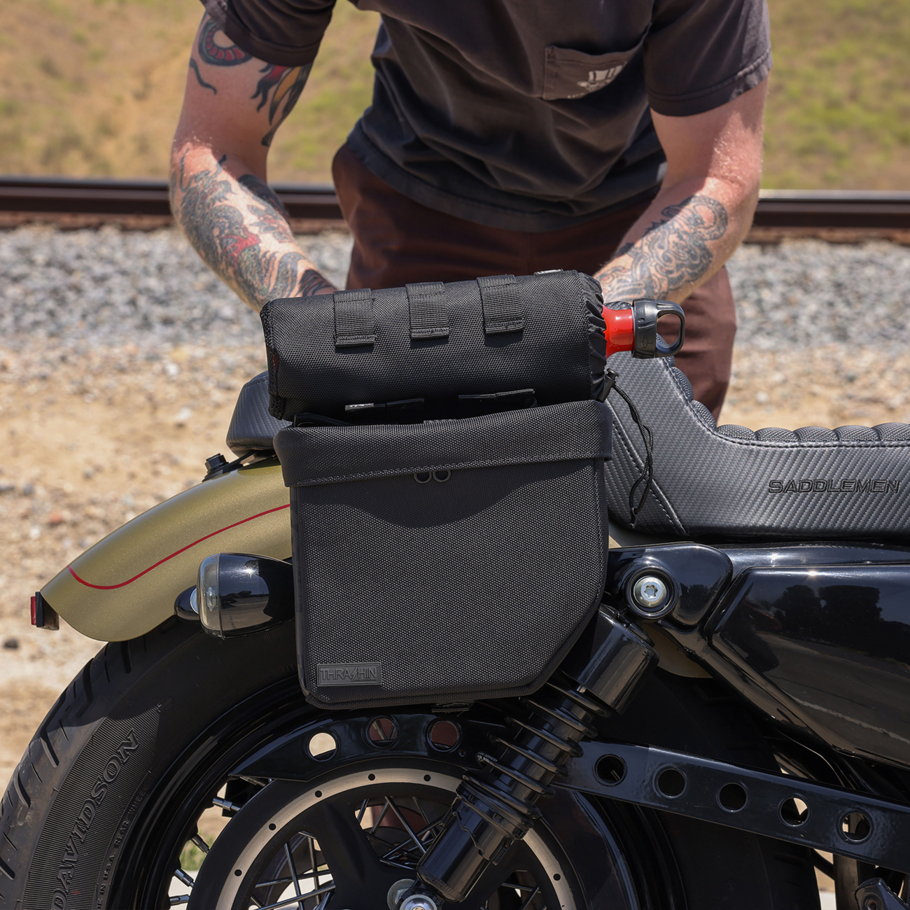 SADDLEBAGS ESSENTIAL MINI 8L