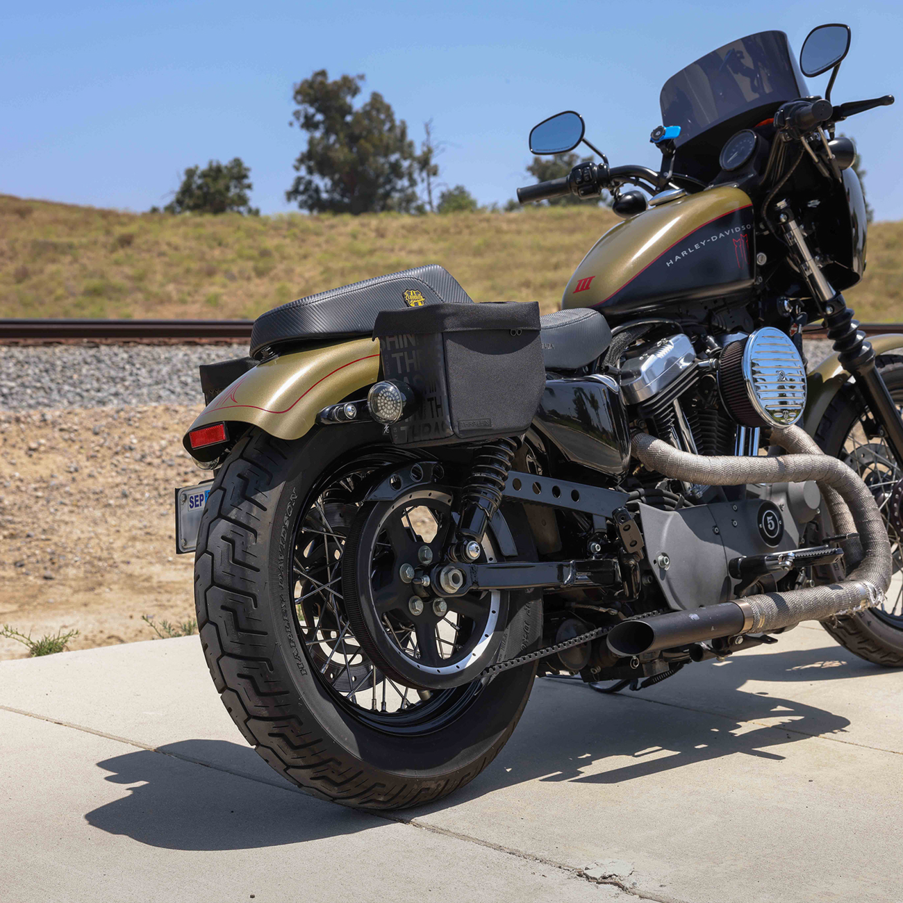 SADDLEBAGS ESSENTIAL MINI 8L