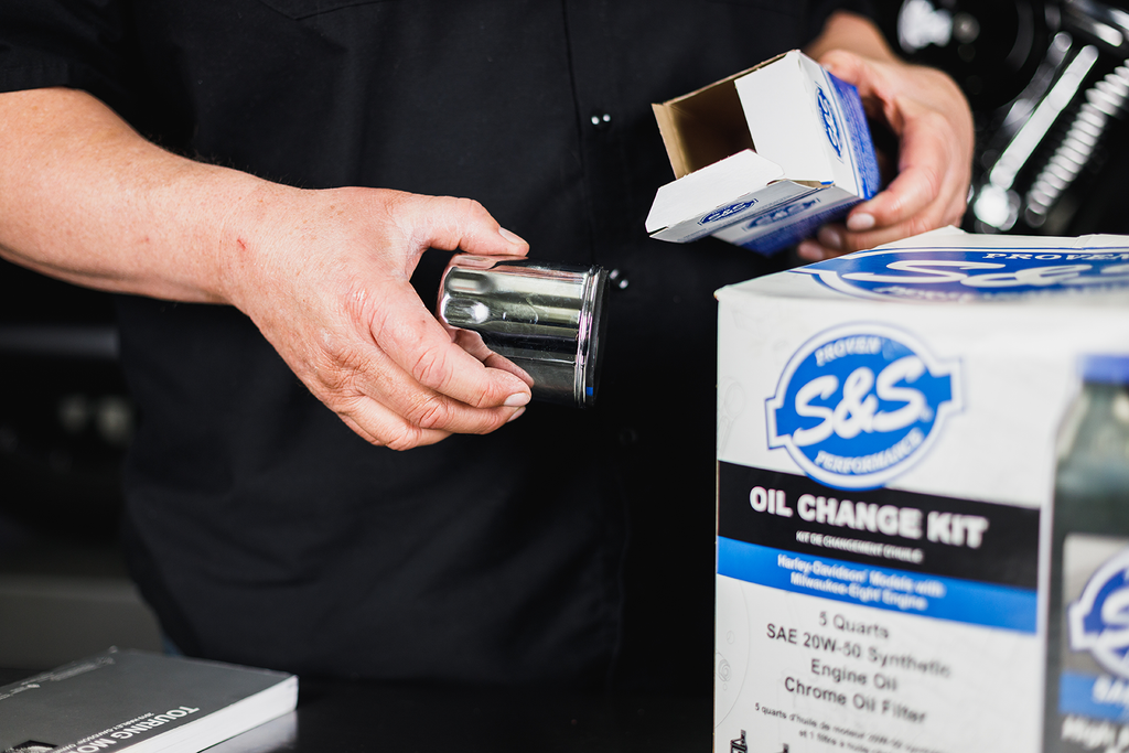KIT S&S OIL CHANGE MILW 8
