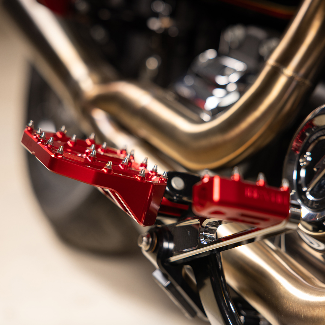 FLOORBOARDS AGGRESSOR MINI FXD FXR XL RED