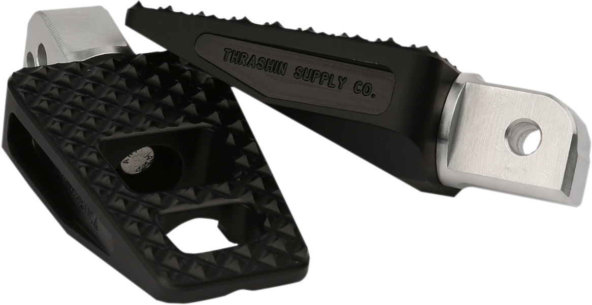 FOOTPEGS RR 18-19 ST BLK