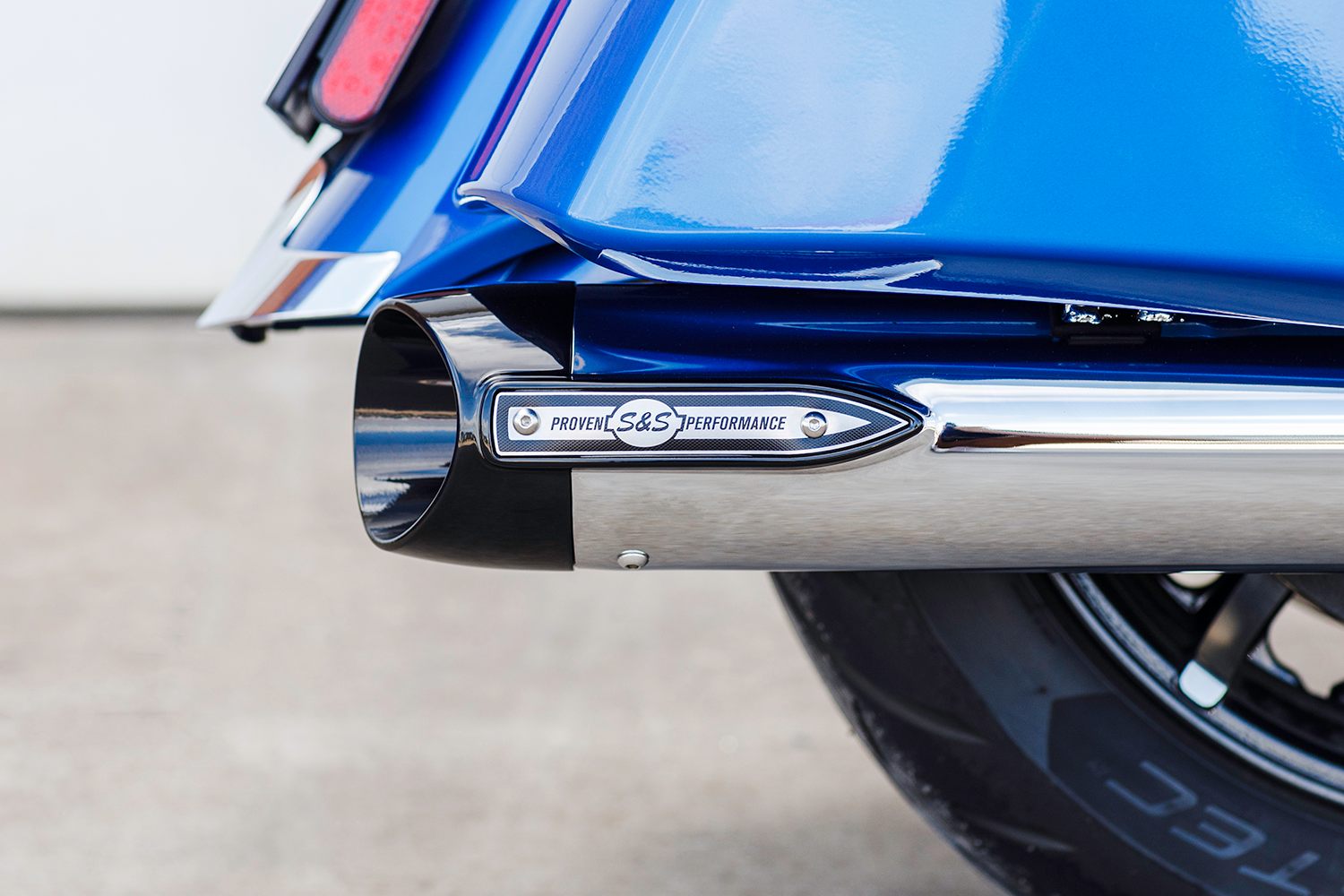 MUFFLER SLSH IND. 14+.CHR