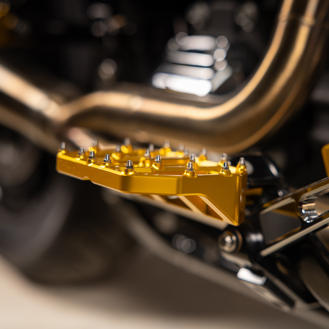 FLOORBOARDS AGGRESSOR MINI FXD FXR XL GOLD