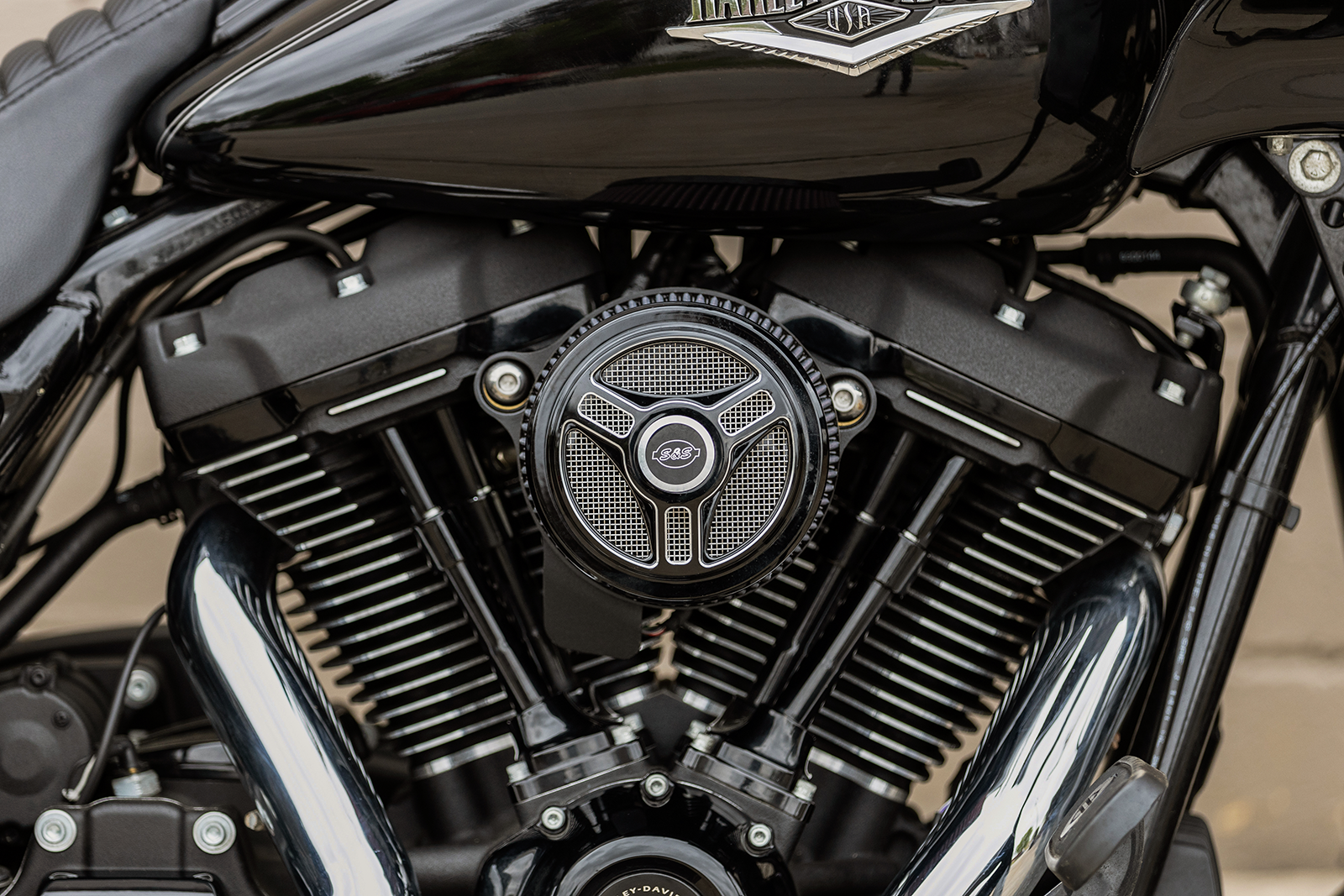 COVER AC TRI-SPOKE