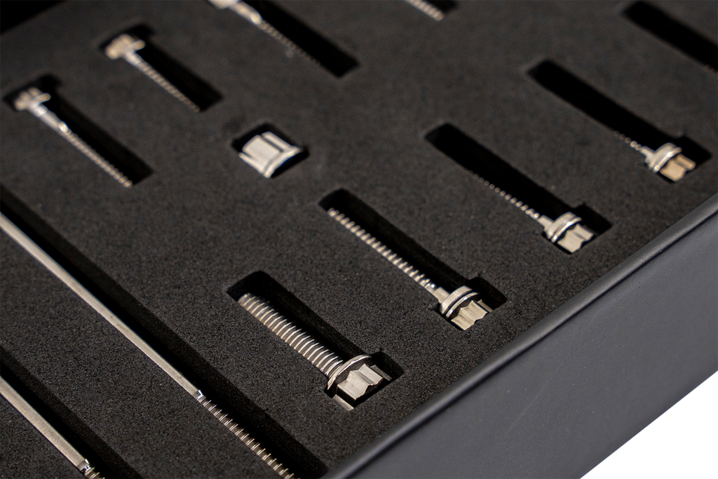 HARWARE KIT TITANIUM M8 PRIMARY COVER