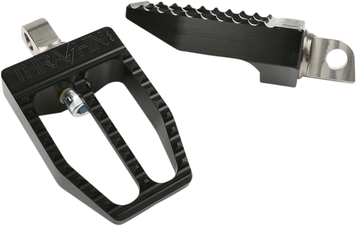 FOOTPEGS MILITANT BLACK